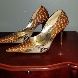 Size 6 Italian 6' Heel Shoe